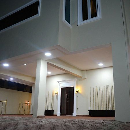 Rightgate Hotel Лагос Экстерьер фото