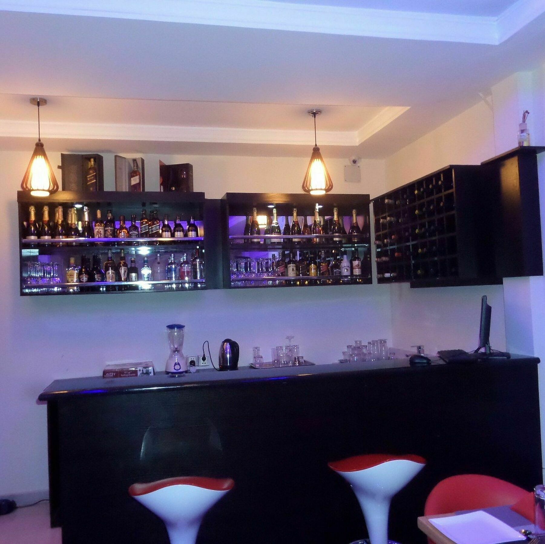 Rightgate Hotel Лагос Экстерьер фото
