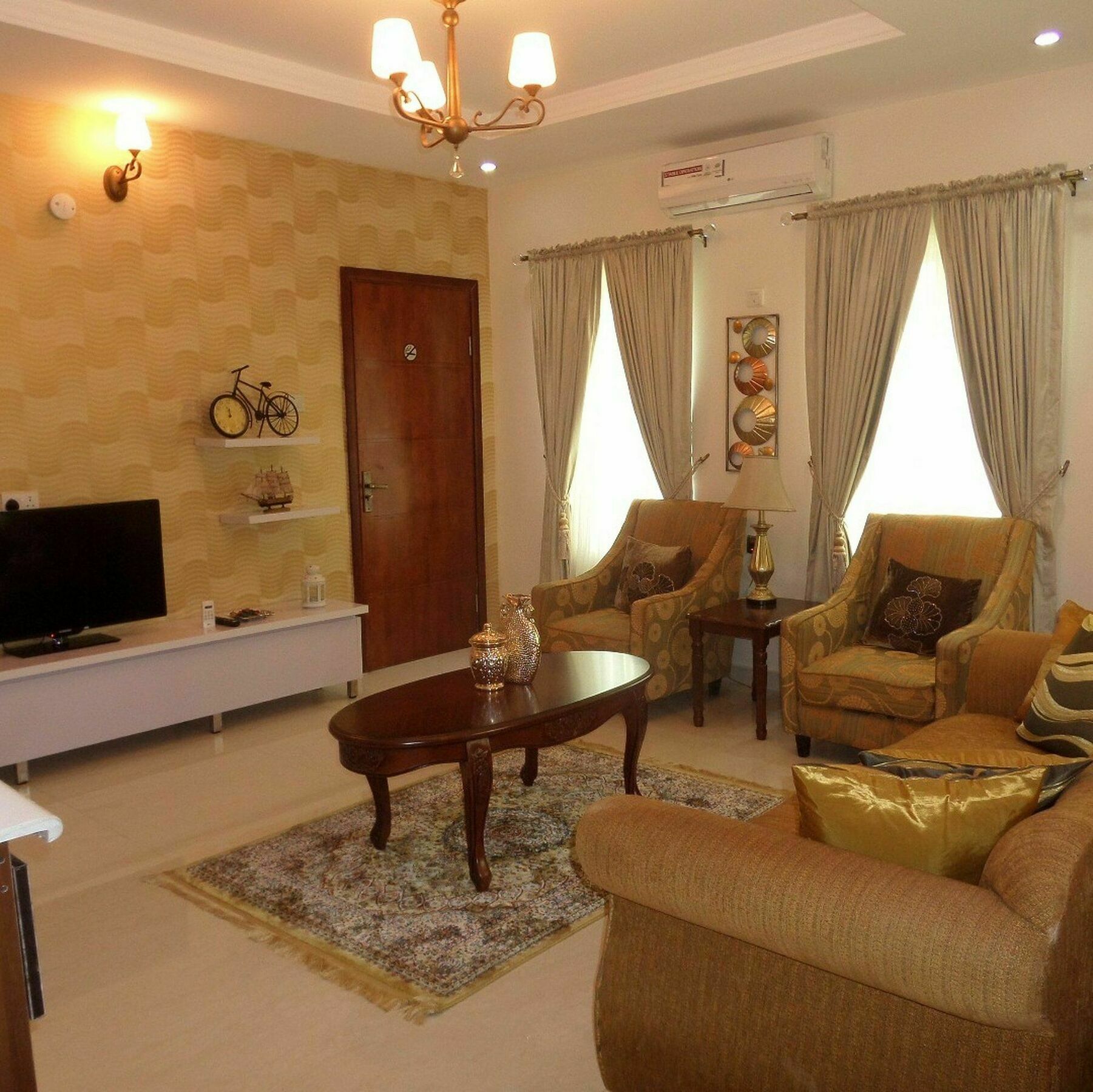 Rightgate Hotel Лагос Экстерьер фото