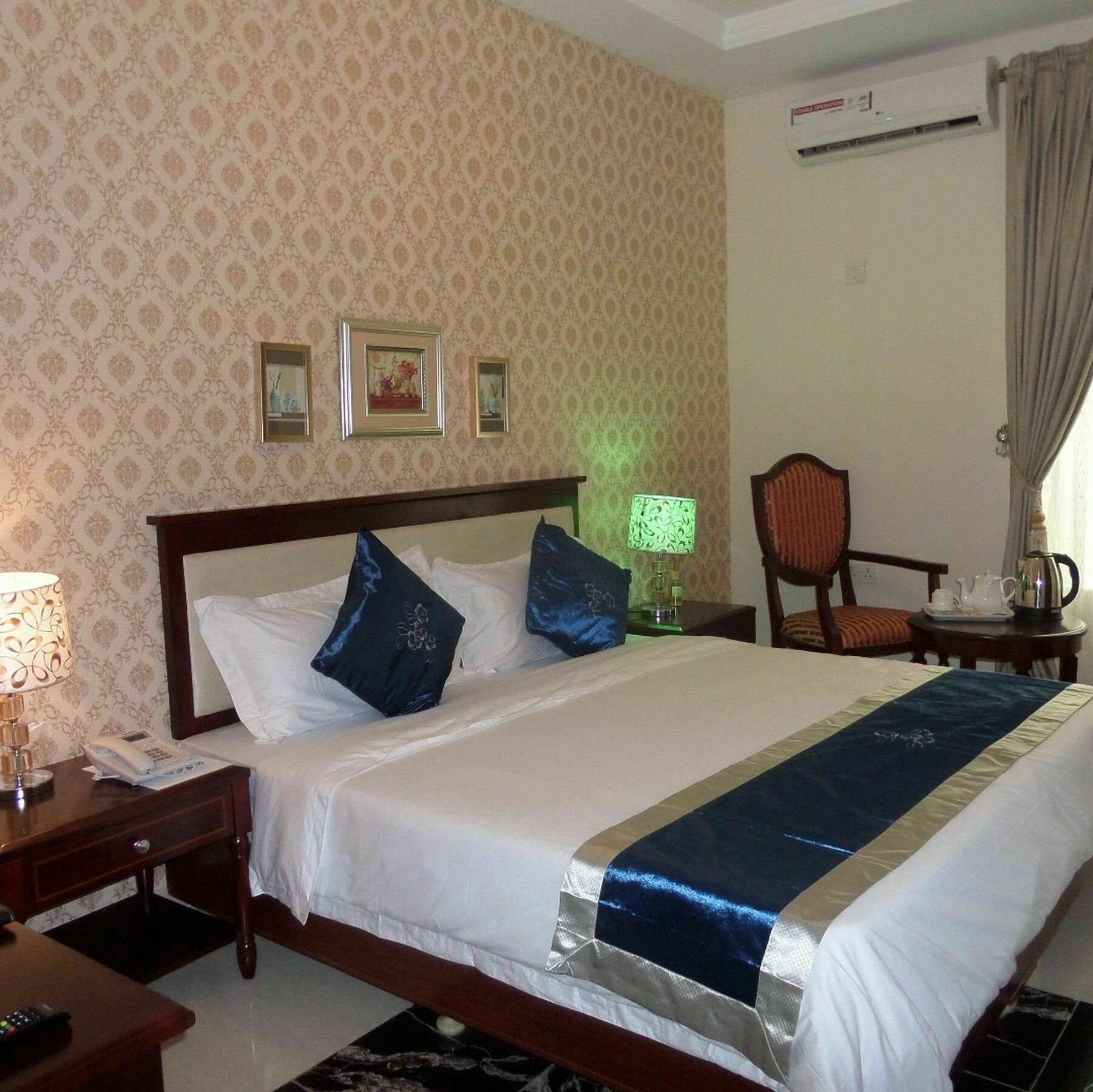 Rightgate Hotel Лагос Экстерьер фото